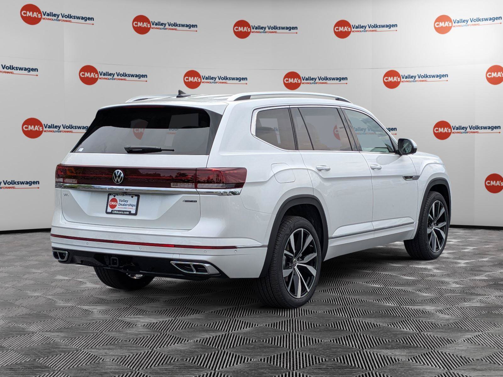 New 2026 Volkswagen Atlas SEL Premium R-Line AWD/4WD image 5
