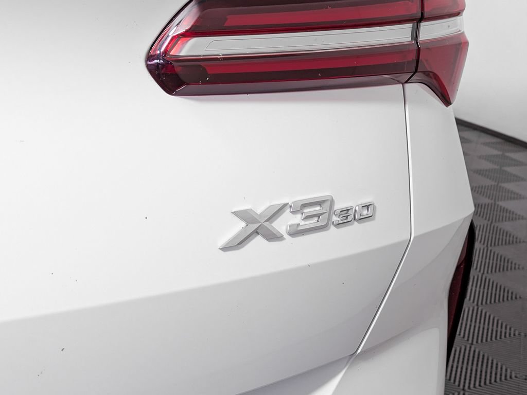 New 2026 BMW X3 xDrive30i w/ Premium Package AWD/4WD image 7
