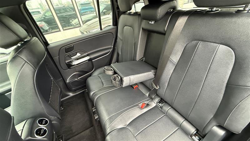 Used 2024 Mercedes-Benz EQB 300 4MATIC w/ Winter Package image 20