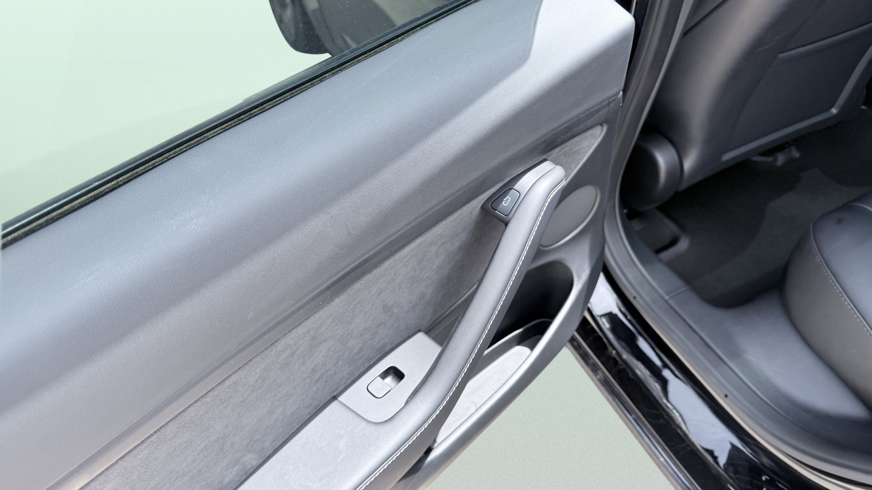 Used 2023 Tesla Model 3 Performance AWD/4WD image 28