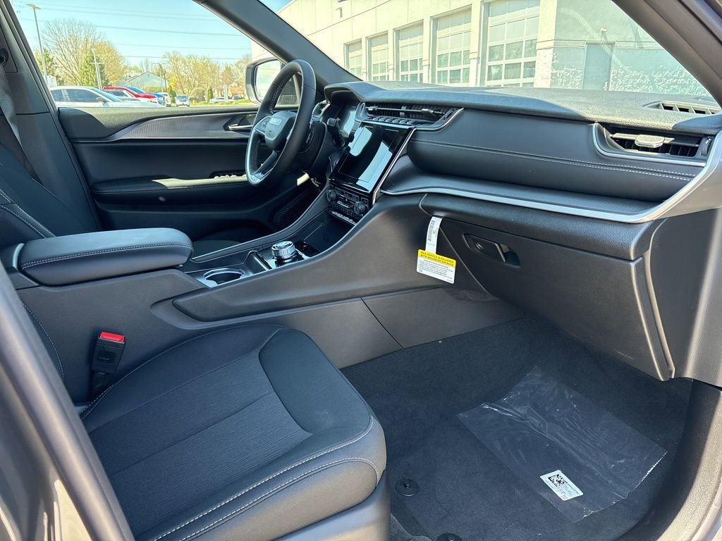 New 2026 Jeep Grand Cherokee Laredo X image 14