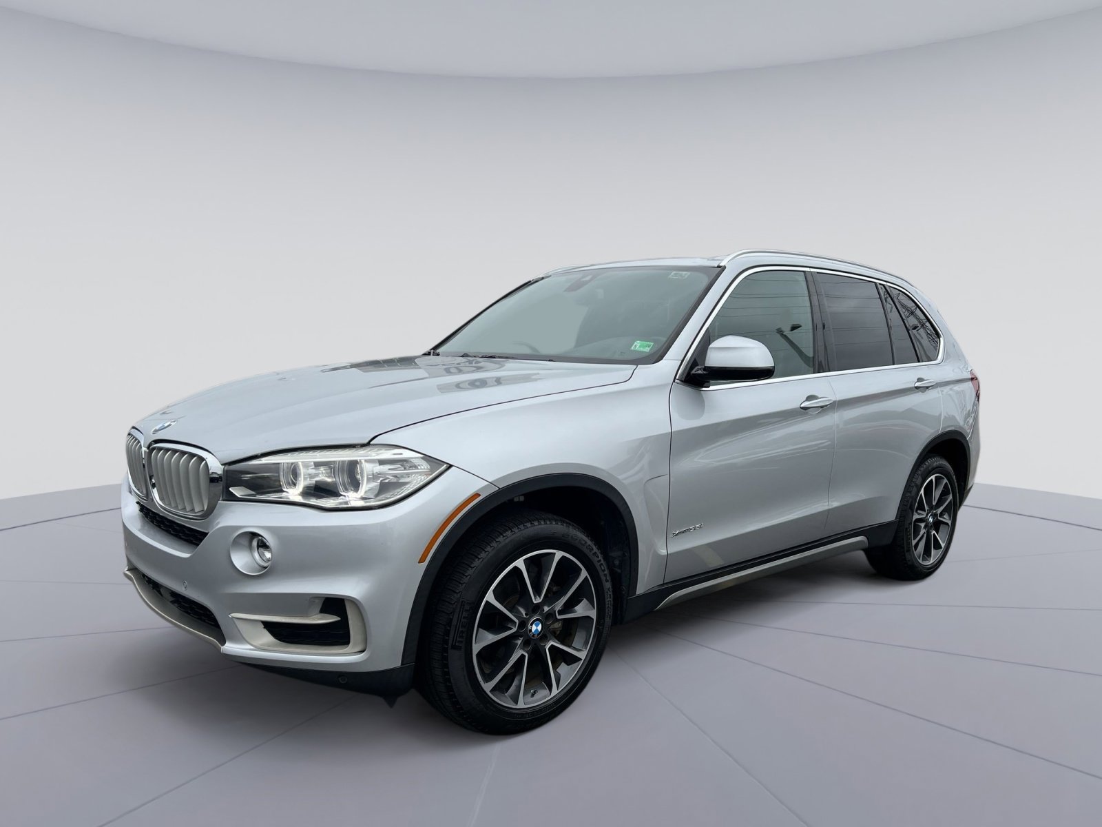 Used 2017 BMW X5 xDrive35i AWD/4WD image 1