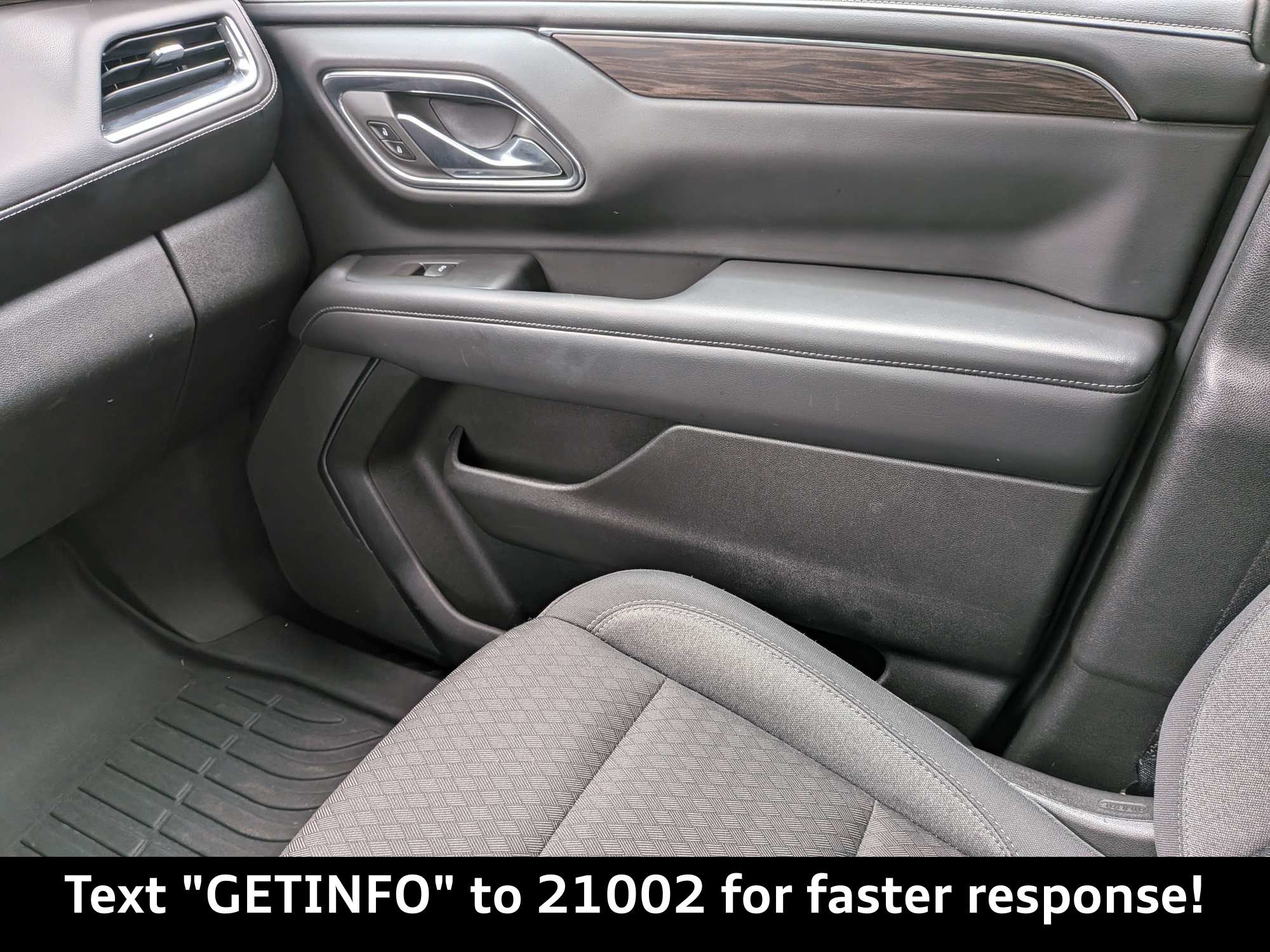 Used 2023 Chevrolet Suburban LS RWD image 18