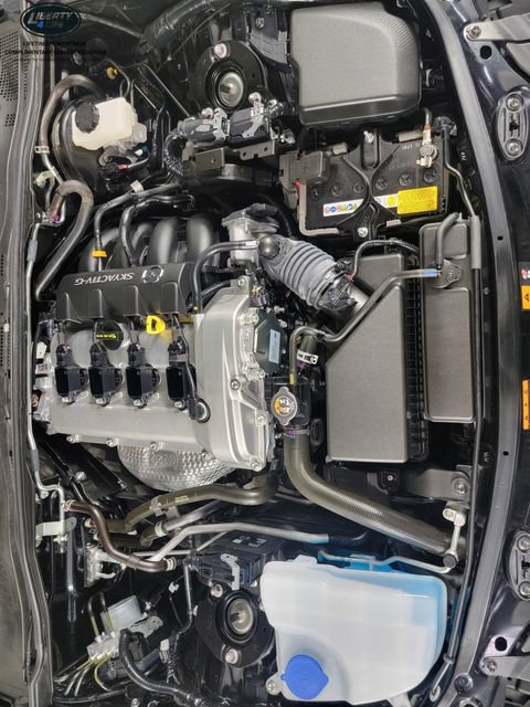 Used 2024 MAZDA MX-5 Miata Sport RWD image 32