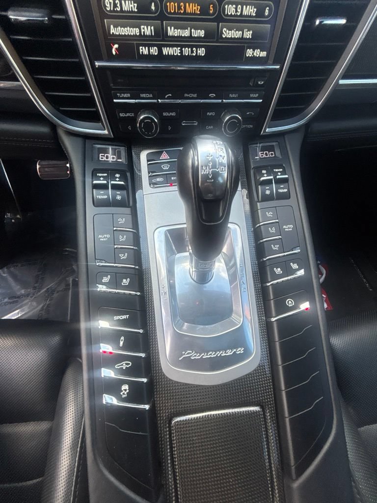 Used 2015 Porsche Panamera AWD/4WD image 46