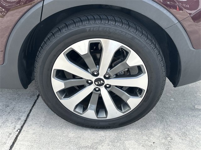 Used 2020 Kia Telluride EX w/ EX Premium Package image 15