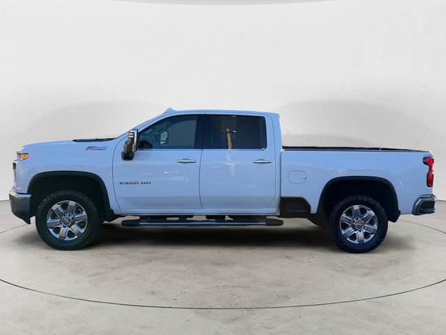 Used 2022 Chevrolet Silverado 2500 LTZ AWD/4WD image 2