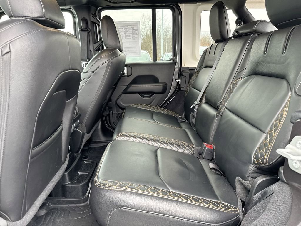 Used 2021 Jeep Wrangler Unlimited Sahara image 23