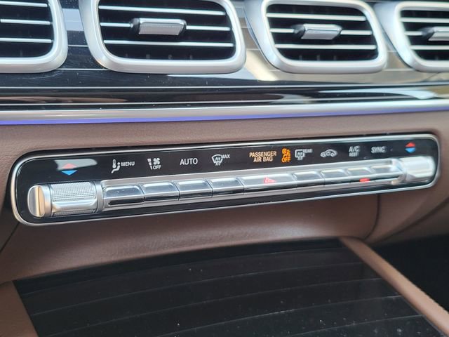 Used 2025 Mercedes-Benz GLS 450 4MATIC image 28