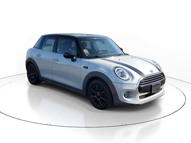 Used 2020 MINI Cooper 4-Door Hardtop FWD image 2