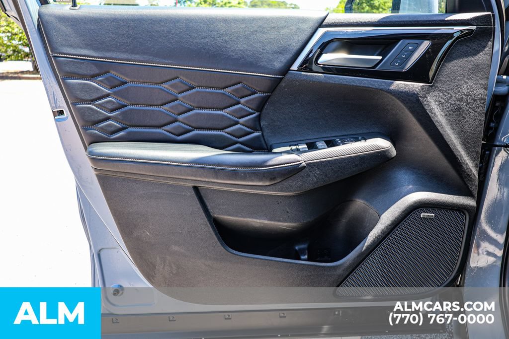 Used 2025 Mitsubishi Outlander SEL FWD image 48