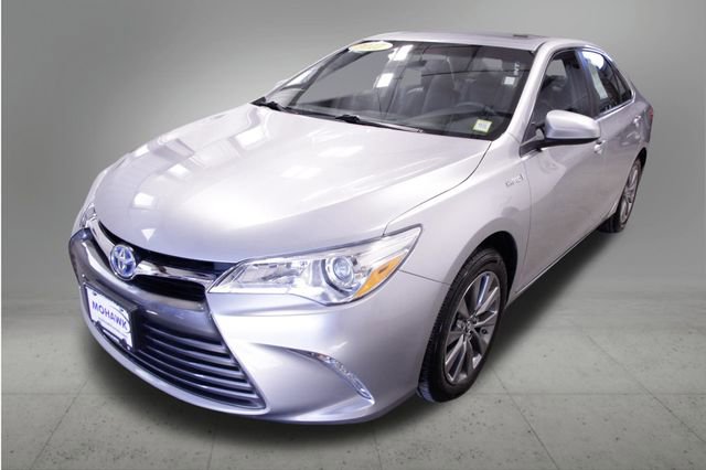 Used 2017 Toyota Camry XLE w/ Moonroof Package