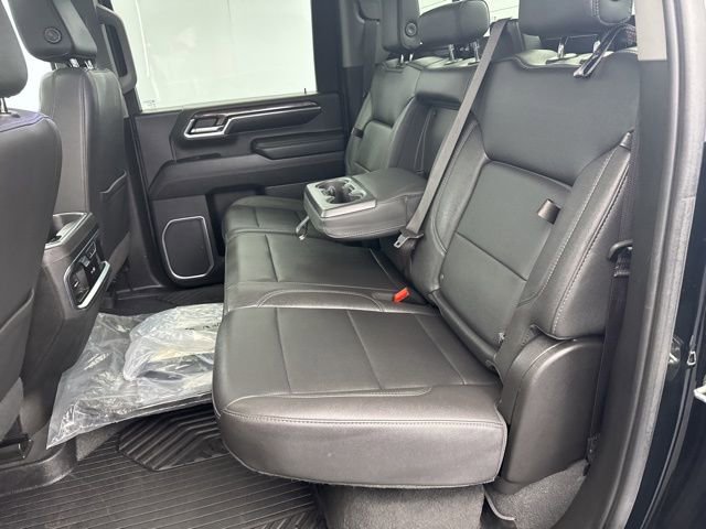 Used 2024 Chevrolet Silverado 3500 LTZ w/ LTZ Convenience Package image 35