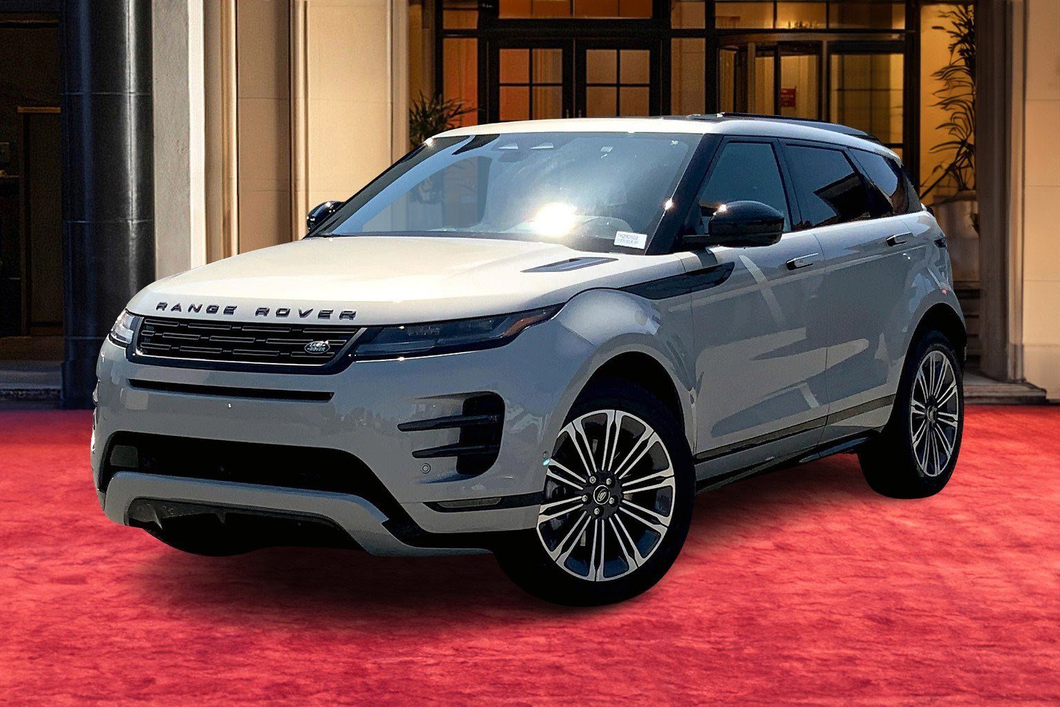 New 2026 Land Rover Range Rover Evoque Dynamic SE