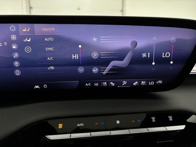 New 2026 Buick Enclave Avenir w/ Super Cruise Package image 32