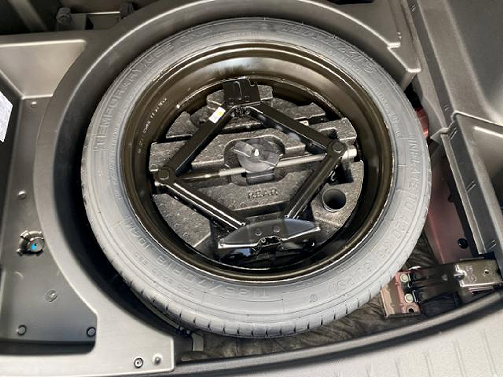 New 2026 Chevrolet Blazer RS w/ Enhanced Convenience Package FWD image 16