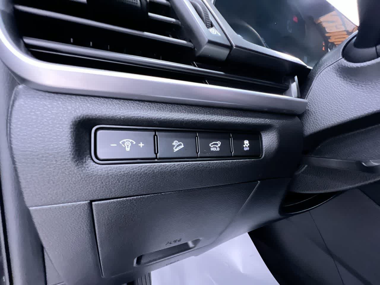 Used 2025 Kia Telluride S FWD image 16