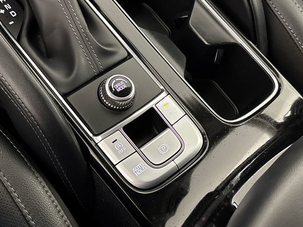 Used 2024 Kia Telluride EX w/ EX Captain's Chair Package image 25