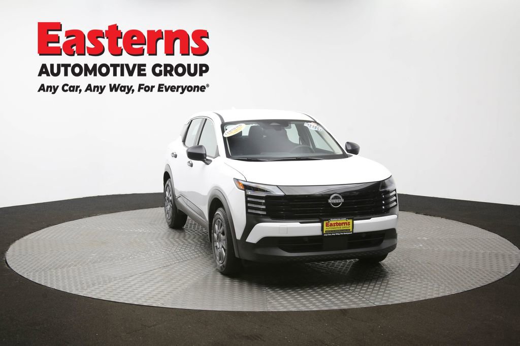 Used 2025 Nissan Kicks S image 50