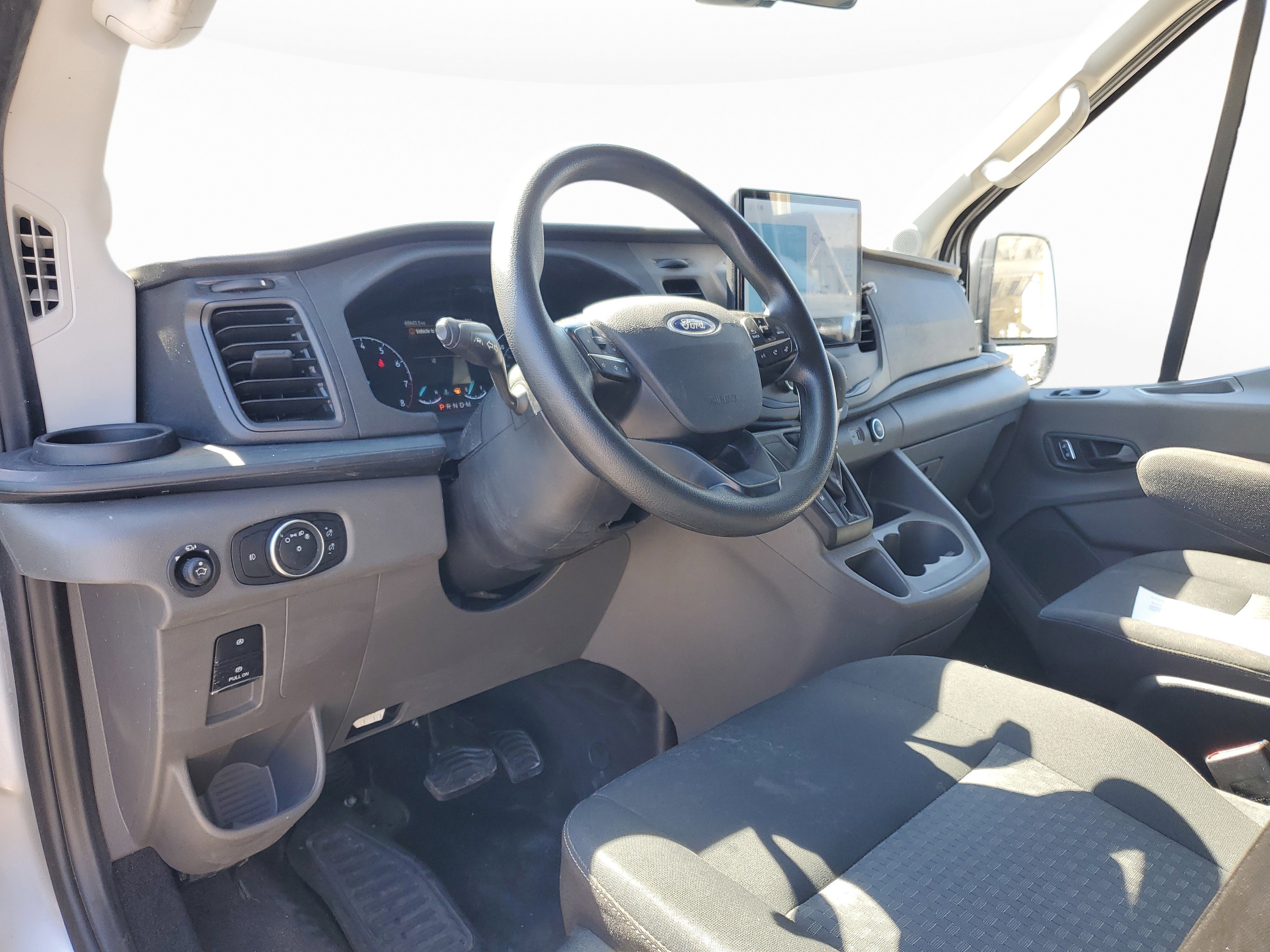 Used 2022 Ford Transit 350 XLT image 13