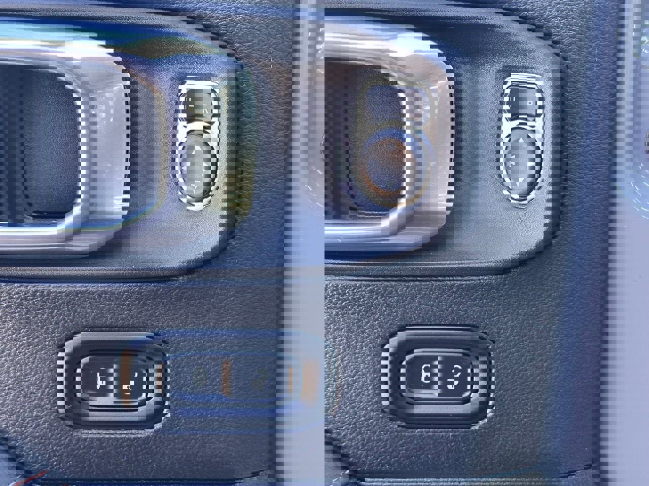 Used 2022 Jeep Gladiator Mojave w/ Cold Weather Group image 19