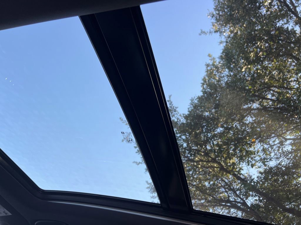 Used 2023 Chevrolet Equinox RS image 20