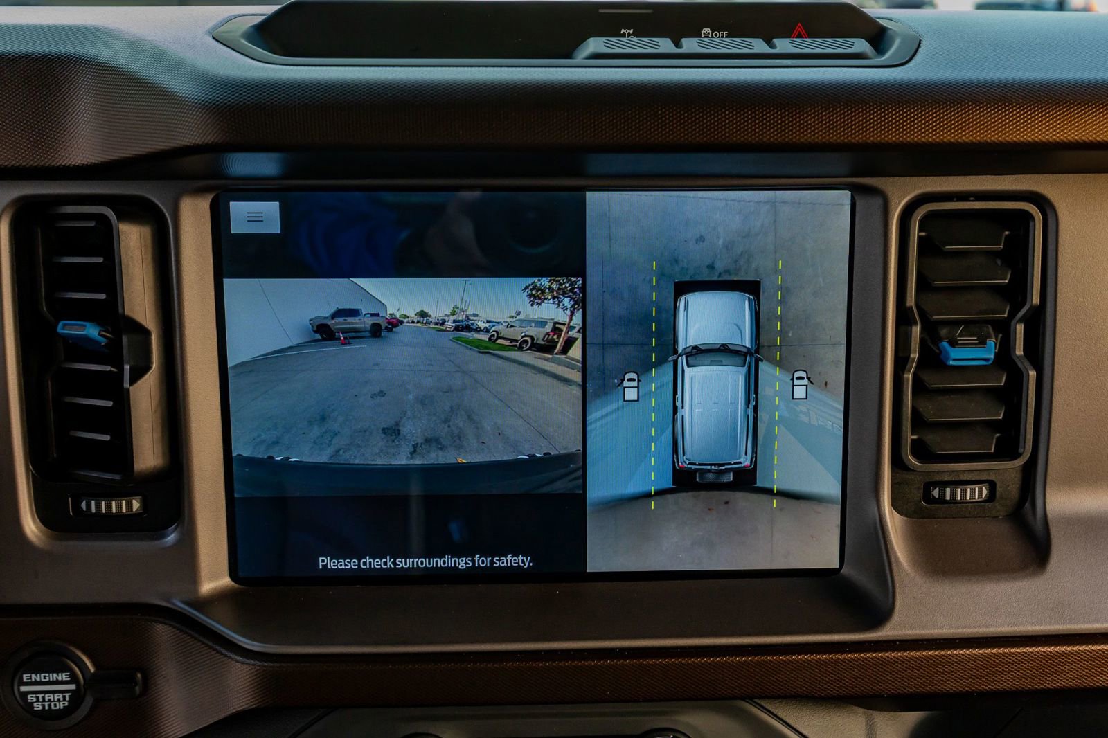 Used 2022 Ford Bronco Outer Banks image 25