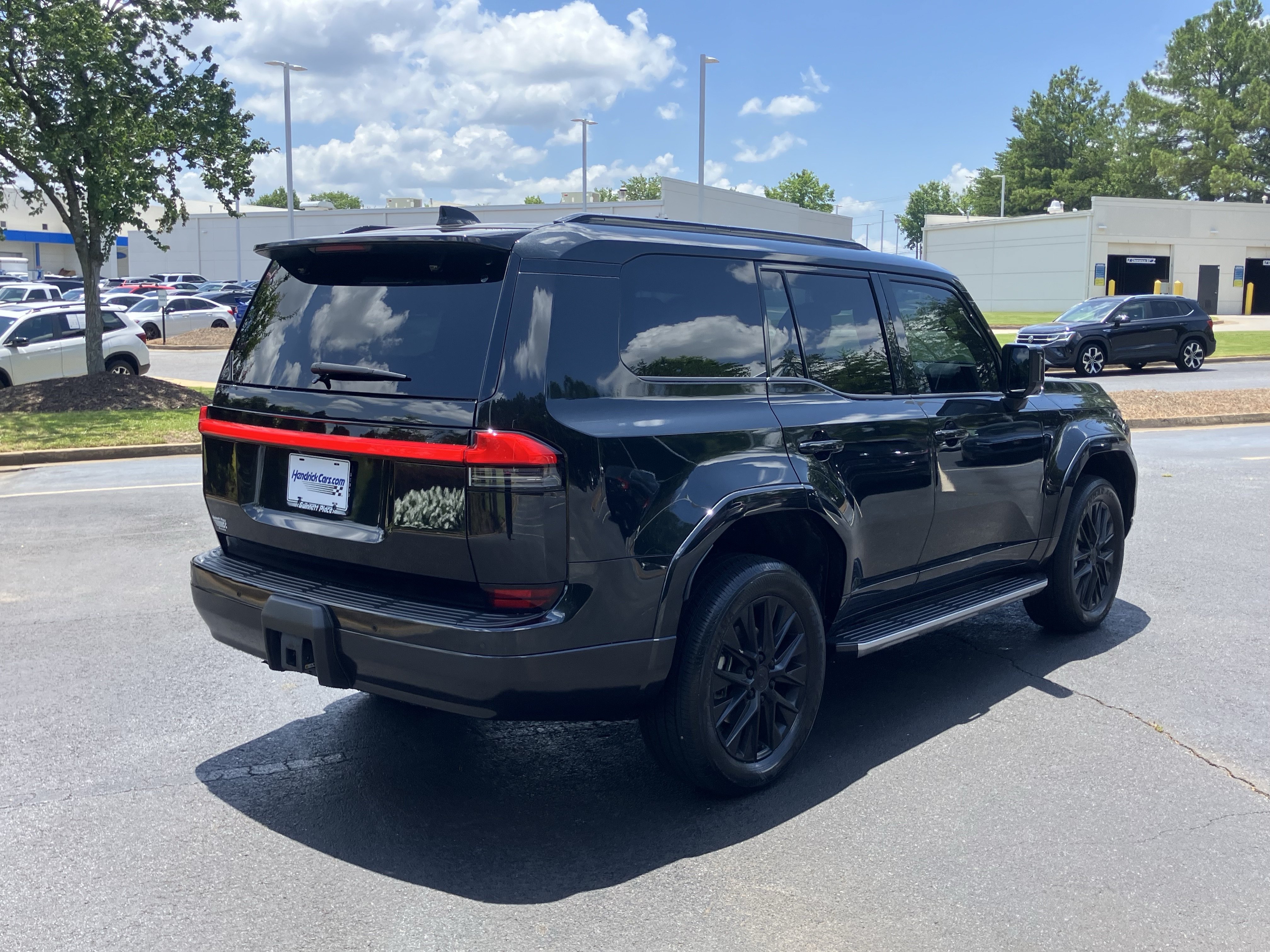 Used 2024 Lexus GX 550 w/ Cold Area Package AWD/4WD image 10