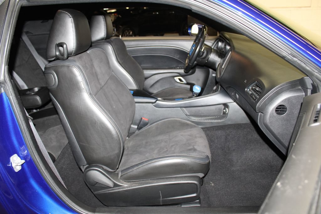 Certified 2022 Dodge Challenger GT w/ Plus Package AWD/4WD image 33