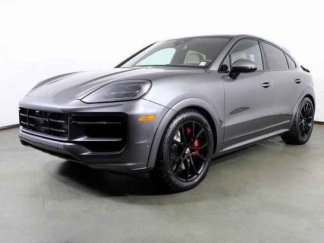 New 2026 Porsche Cayenne GTS