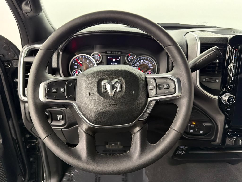 Used 2025 RAM 2500 Big Horn AWD/4WD image 25