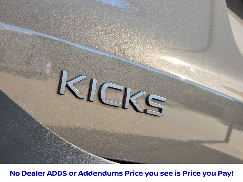 Certified 2026 Nissan Kicks SR w/ Cold Weather Package AWD/4WD image 16