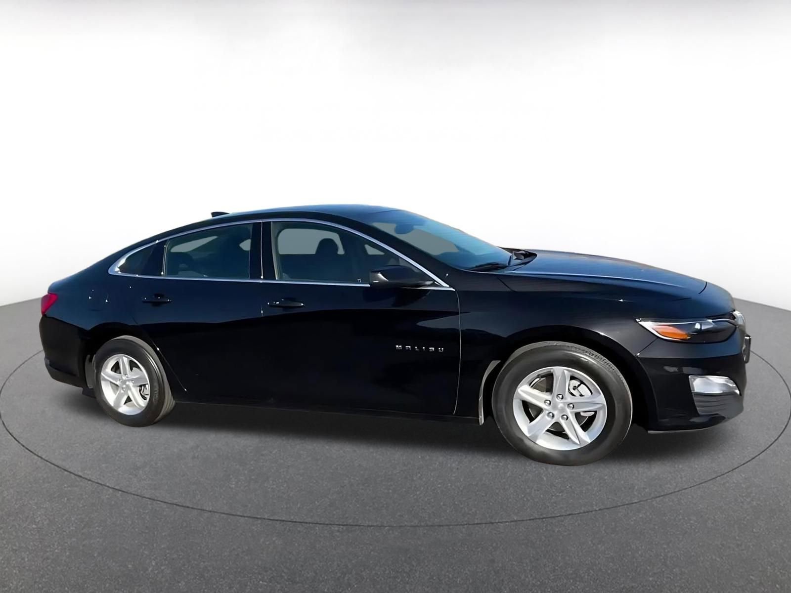 Used 2024 Chevrolet Malibu LT image 16