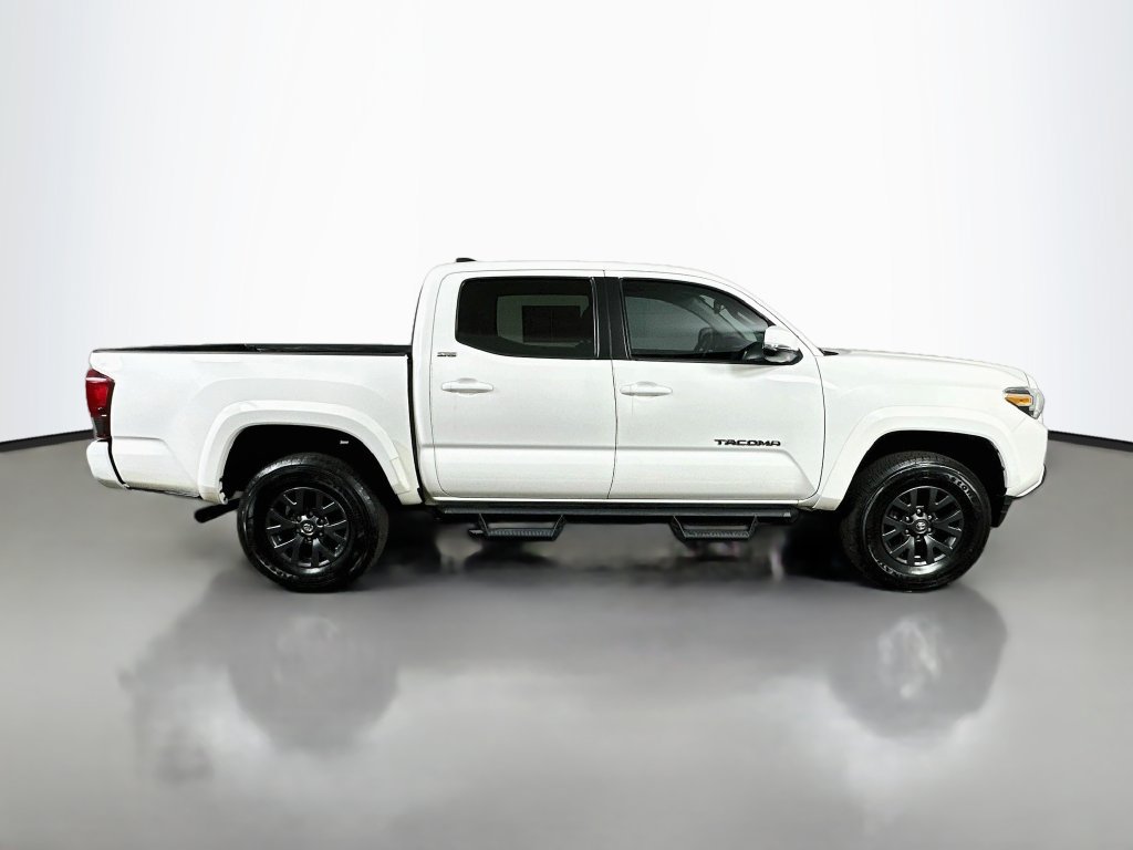 Used 2022 Toyota Tacoma SR5 w/ Technology Package RWD image 7