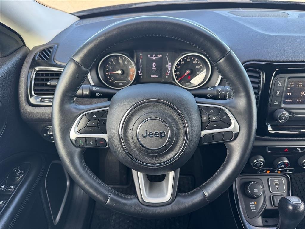 Used 2018 Jeep Compass Latitude image 5