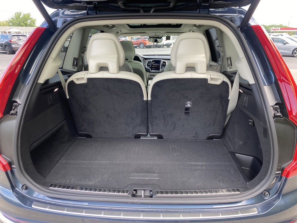 Used 2025 Volvo XC90 T8 Plus w/ Protection Package Premier image 35