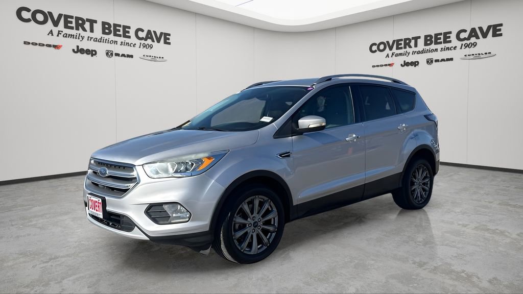 Used 2017 Ford Escape Titanium image 3