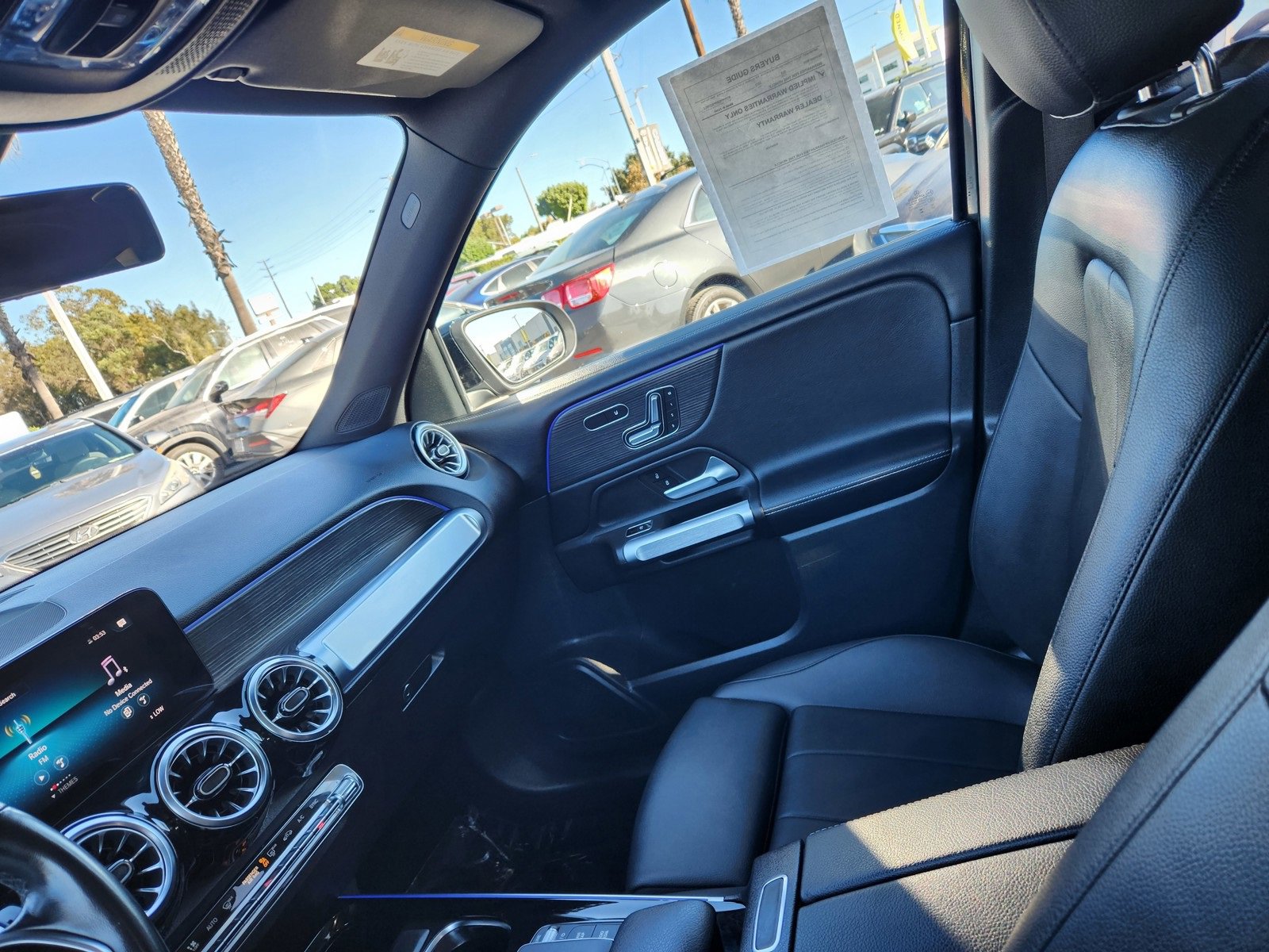 Used 2023 Mercedes-Benz GLB 250 image 12