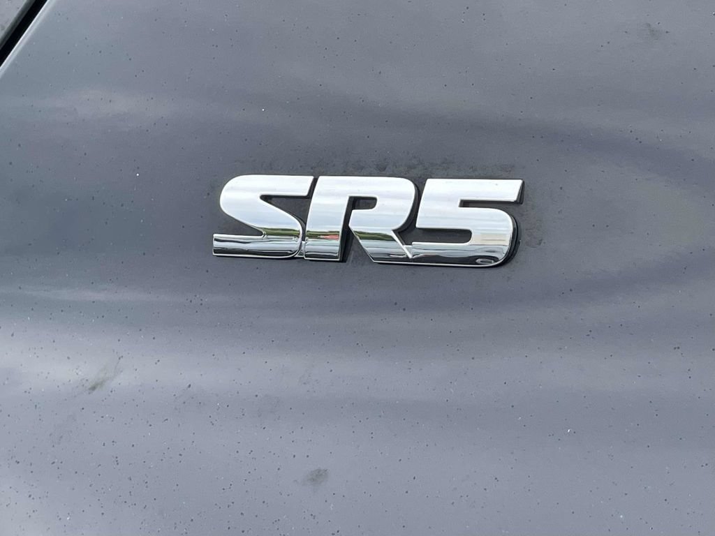 Used 2019 Toyota 4Runner SR5 Premium AWD/4WD image 10