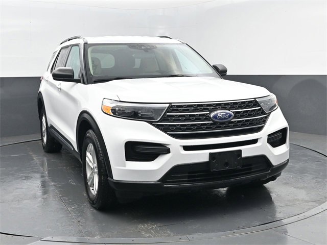 Used 2024 Ford Explorer XLT image 24