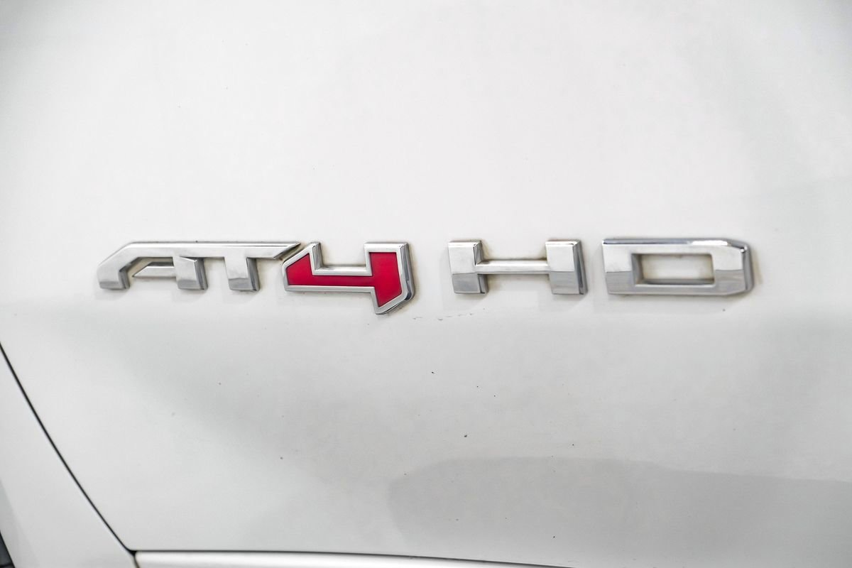 Used 2020 GMC Sierra 2500 AT4 w/ AT4 Premium Package image 53