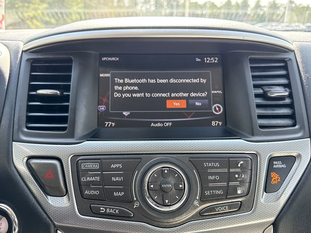 Used 2020 Nissan Pathfinder SL image 19