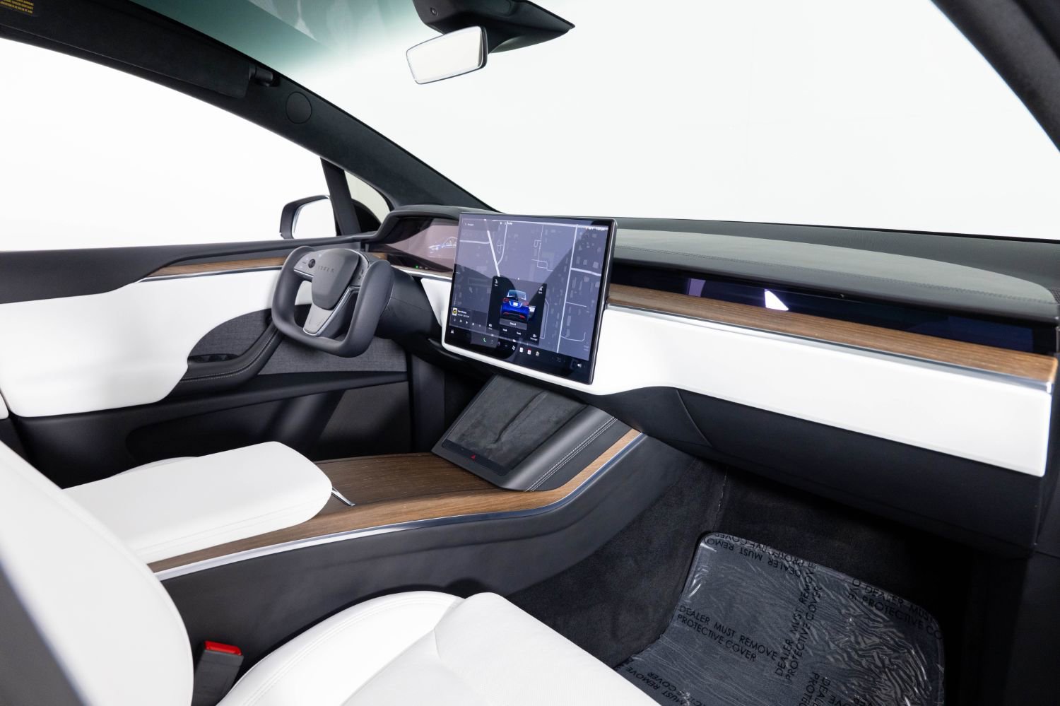 Used 2023 Tesla Model X image 27