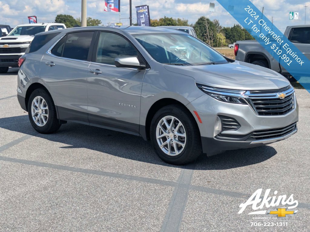 Used 2024 Chevrolet Equinox LT FWD image 2