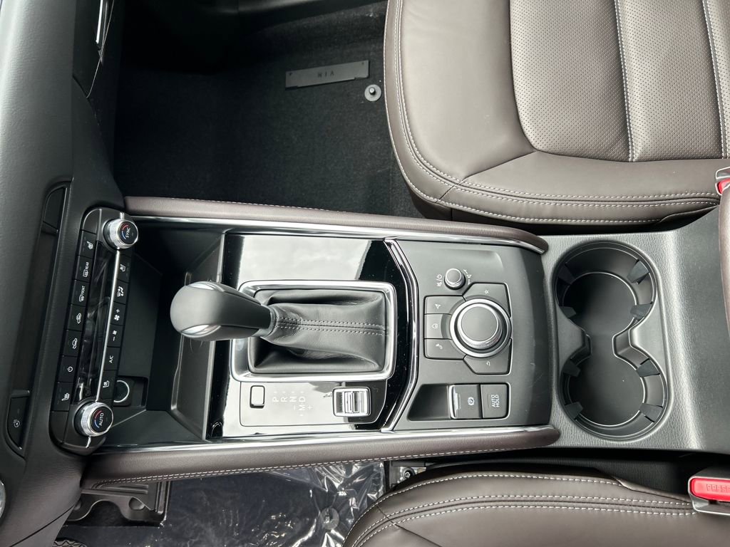 New 2025 MAZDA CX-5 Signature image 17