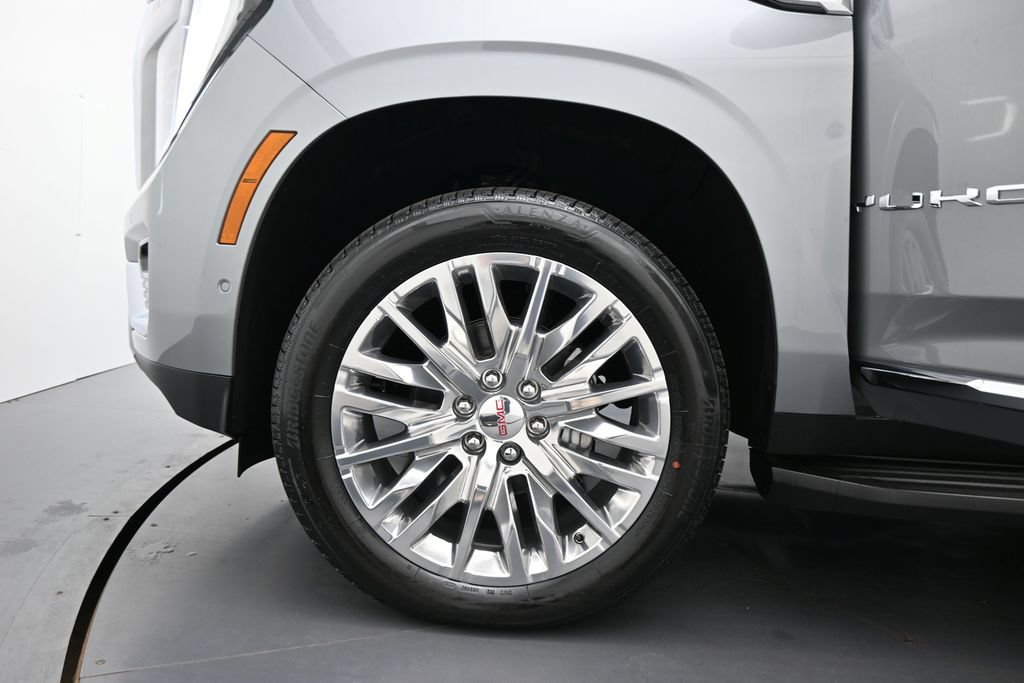 New 2027 GMC Yukon XL Elevation w/ Elevation Premium Package AWD/4WD image 8