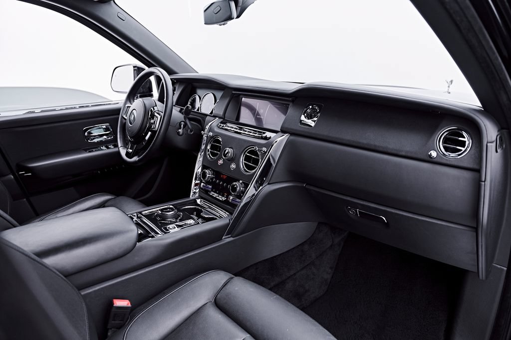 Used 2020 Rolls-Royce Cullinan AWD/4WD image 51