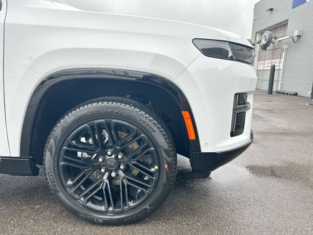 New 2026 Jeep Grand Wagoneer L Limited AWD/4WD image 12
