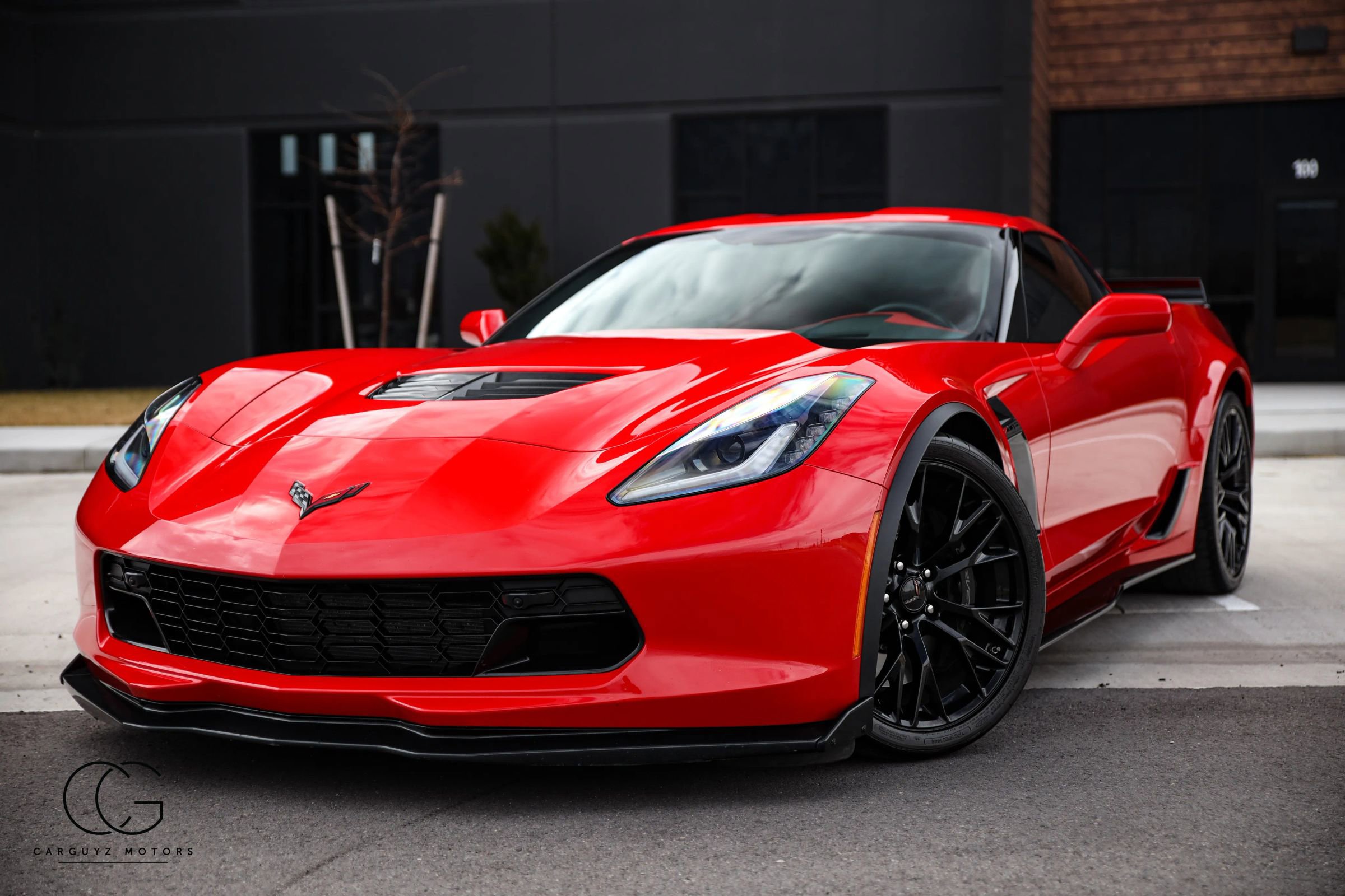 Used 2016 Chevrolet Corvette Z06 w/ 3LZ Preferred Equipment Group image 2