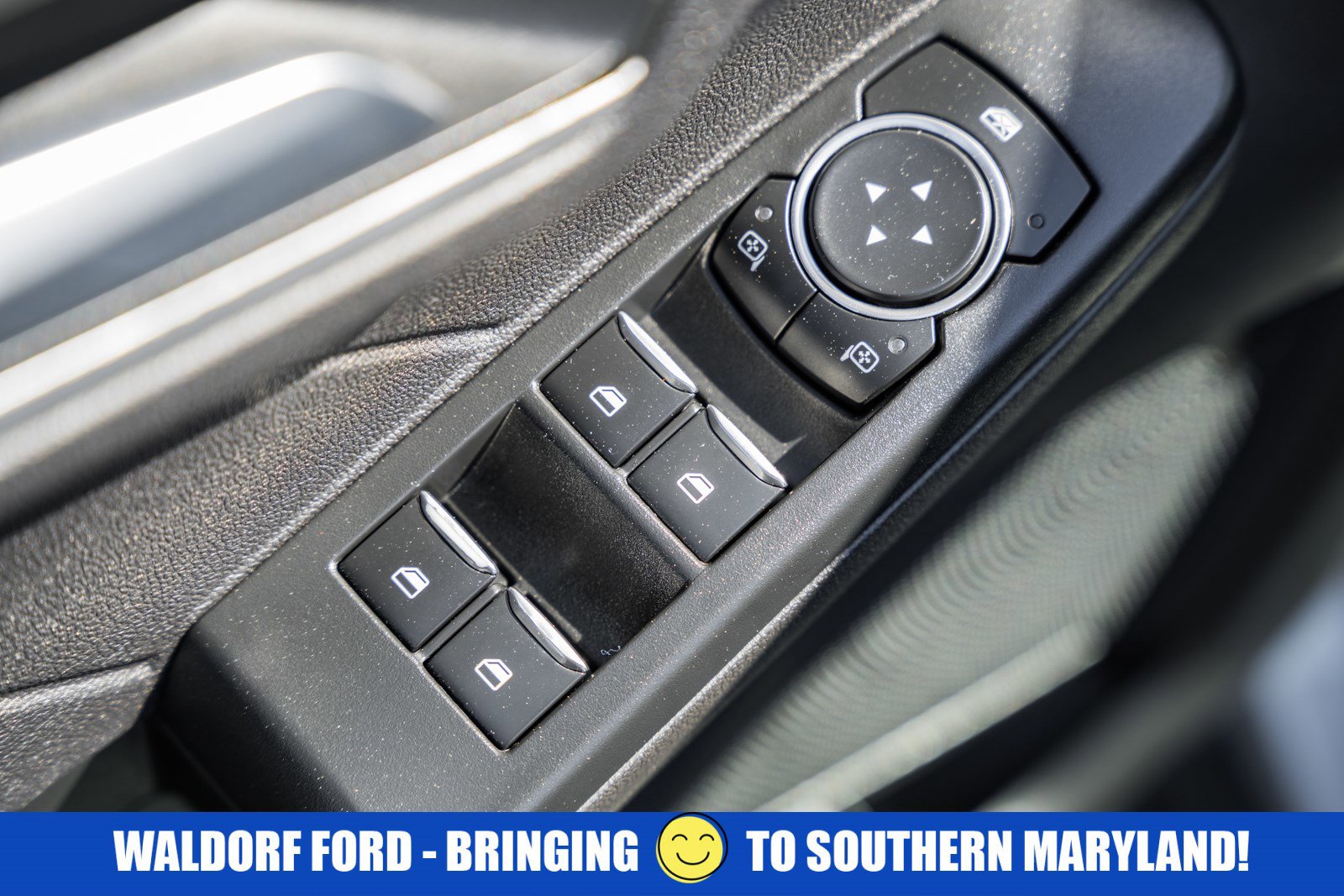 Used 2023 Ford Escape SE w/ PHEV Premium Package image 80